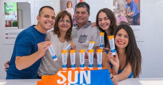 Új természetes napvédő arcra és testre SPF50+ organikus fehér fenyővel