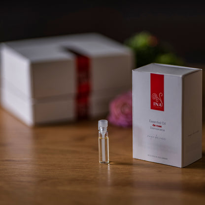 Organikus Rózsa Illóolaj - Rosa Damascena olaj