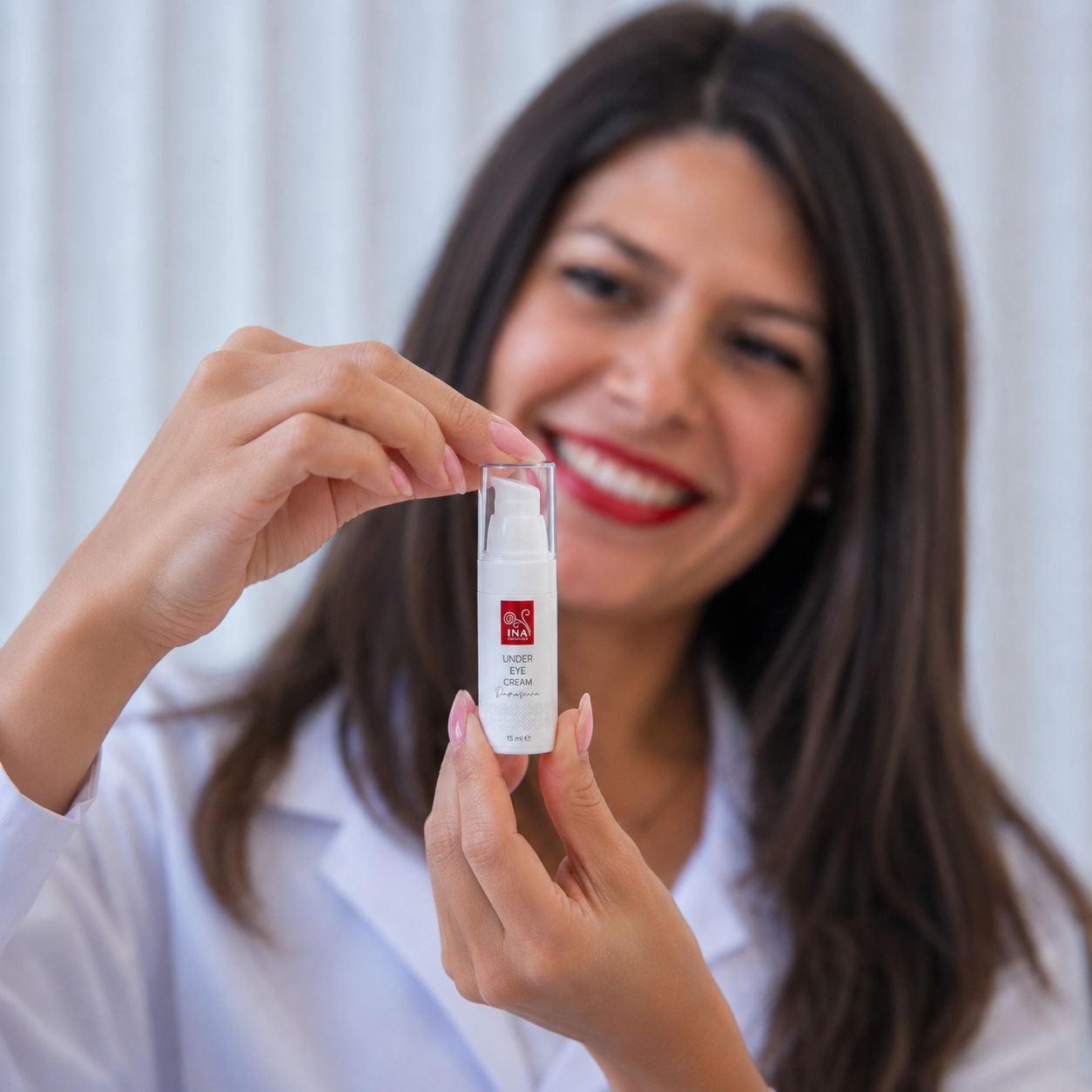 Prémium öregedésgátló szemkörnyékápoló krém rózsával - Rose Eye Lift